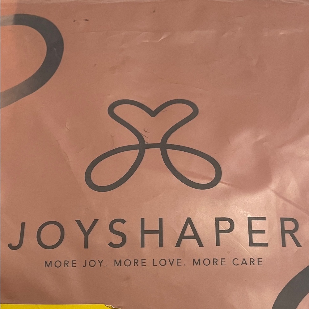 Joyshaper  women's black large camisole nwot